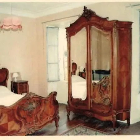 Vallon-clos Villa *